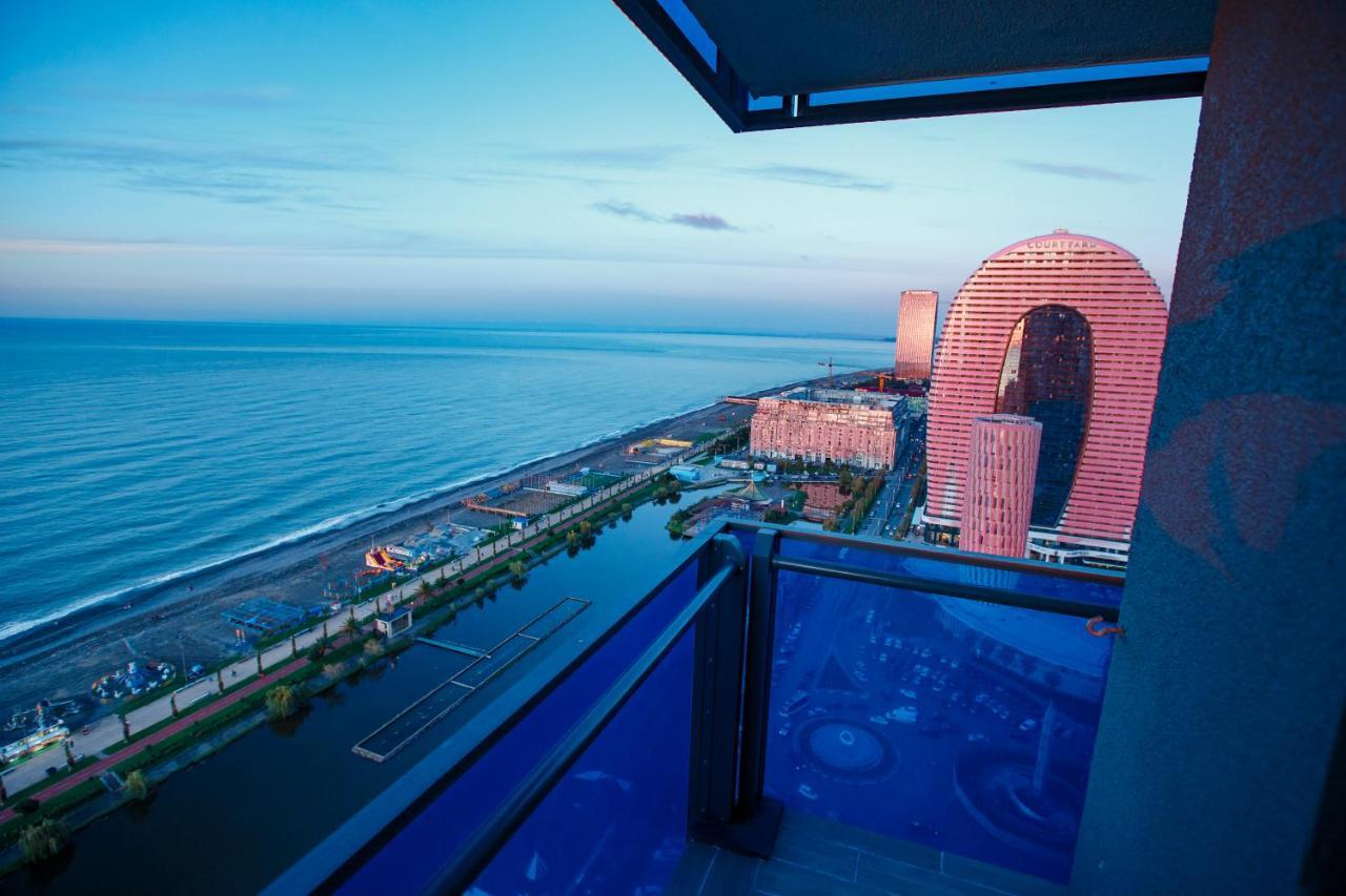 Orbi City Luxury Suite Batumi Ngoại thất bức ảnh