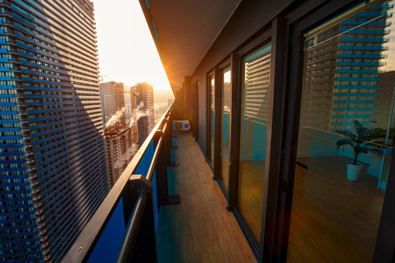 Orbi City Luxury Suite Batumi Ngoại thất bức ảnh