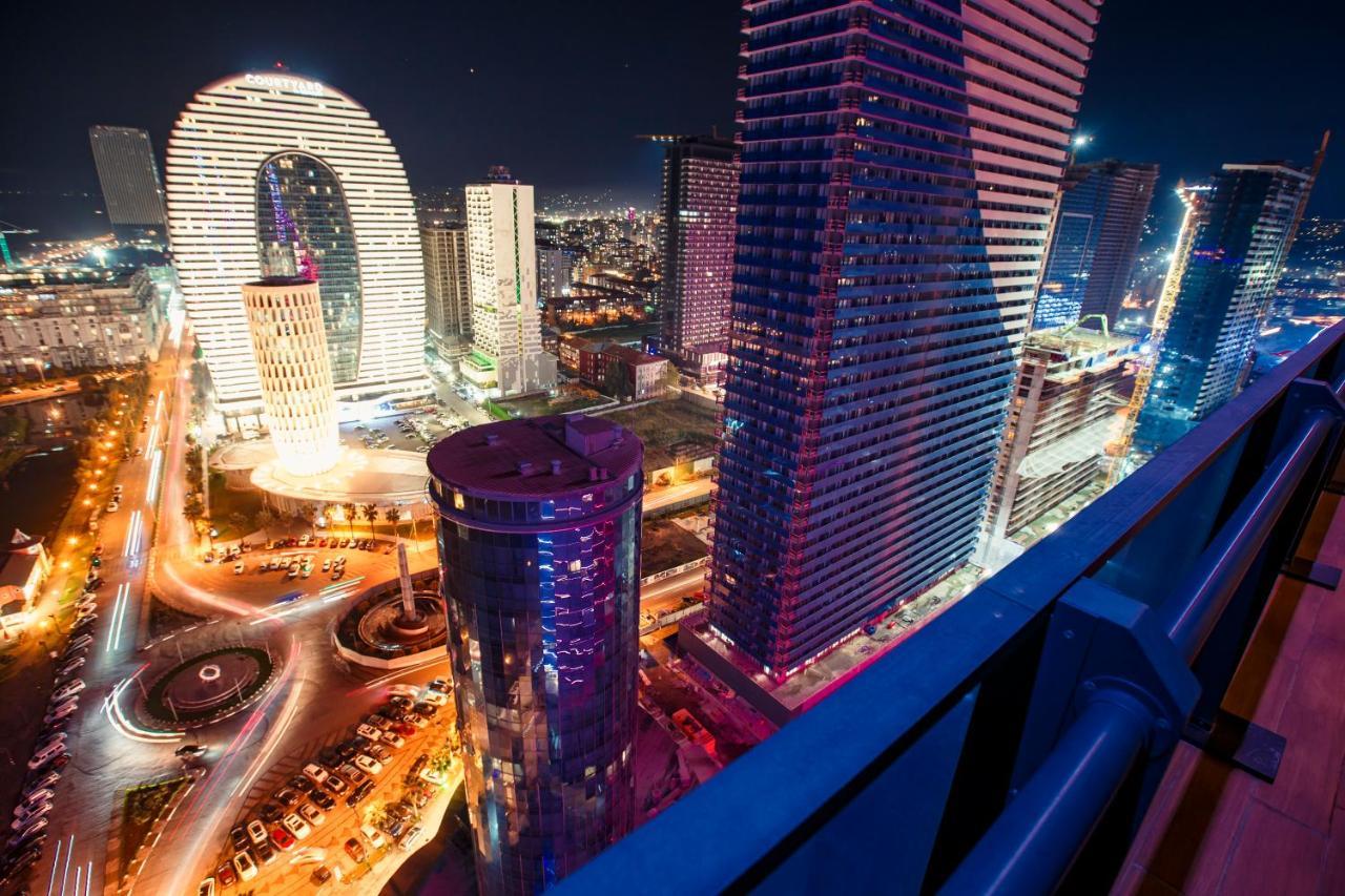 Orbi City Luxury Suite Batumi Ngoại thất bức ảnh