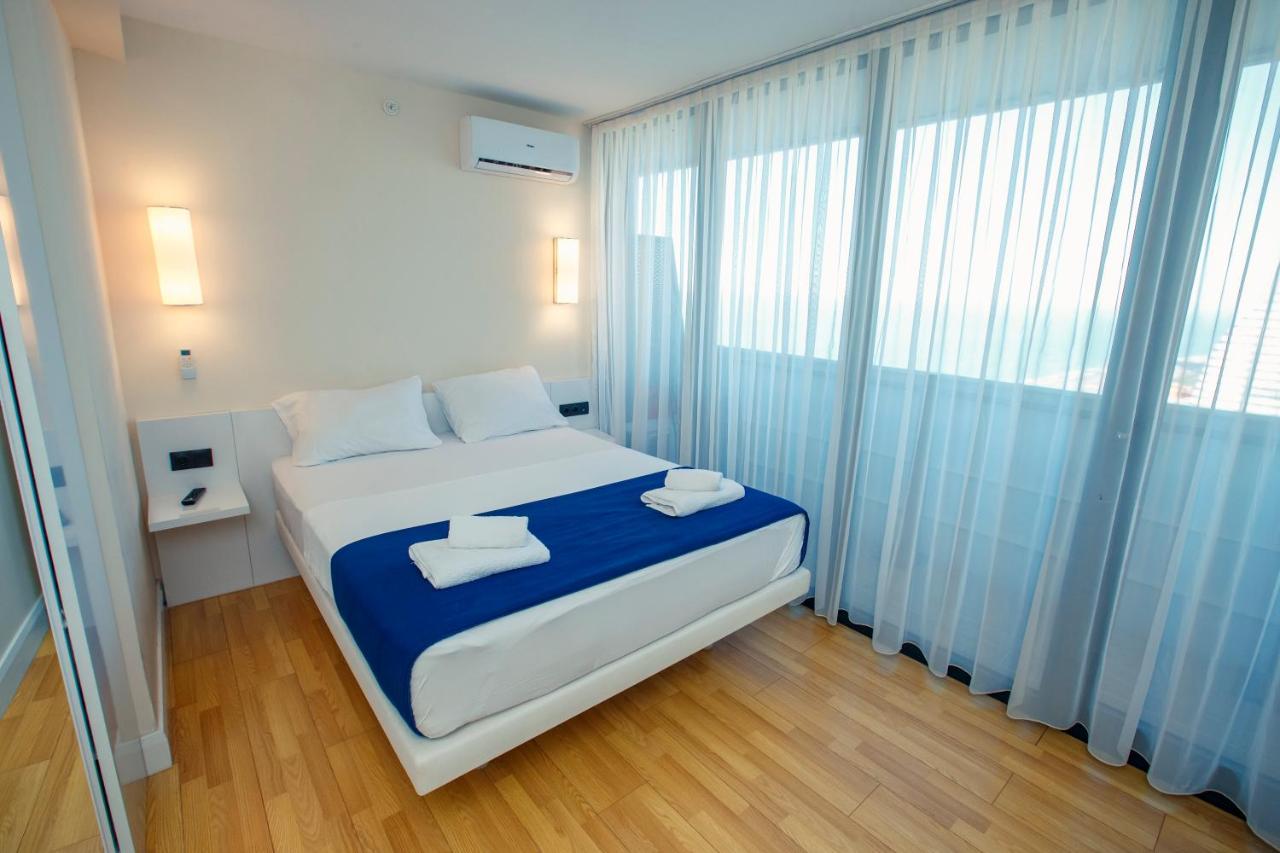Orbi City Luxury Suite Batumi Ngoại thất bức ảnh